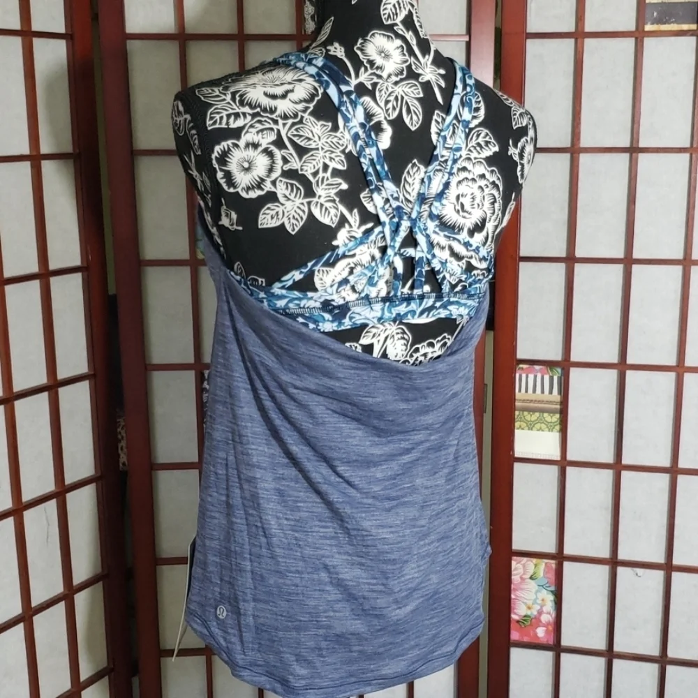 Lululemon Moment To Movement 2 in 1 Tank 4 Blue/gray New Top Size 4